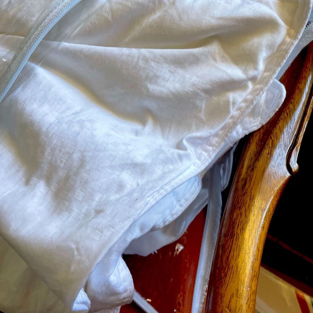 Cotton soft blanket filled with pure silk